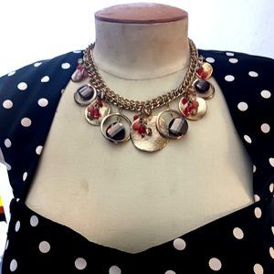 White House Black Market Necklace NWT Peachy Rose Goldtone